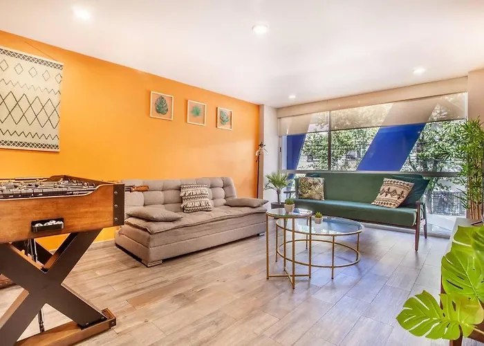 Apartment Vivalavida 3br/2ba, 200mb *