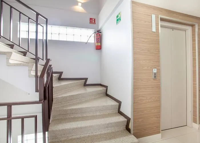 Apartment Vivalavida 3br/2ba, 200mb *