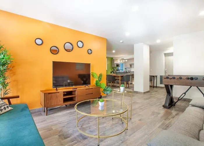 Vivalavida 3br/2ba, 200mb